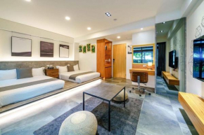 Hua Su Travel B&B